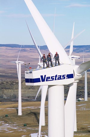 geologist-tapping-wind-power-fig2