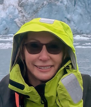 hackbarth-claudia-feb-24-explorer