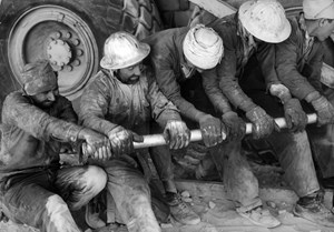 the-oil-hunters-fig2