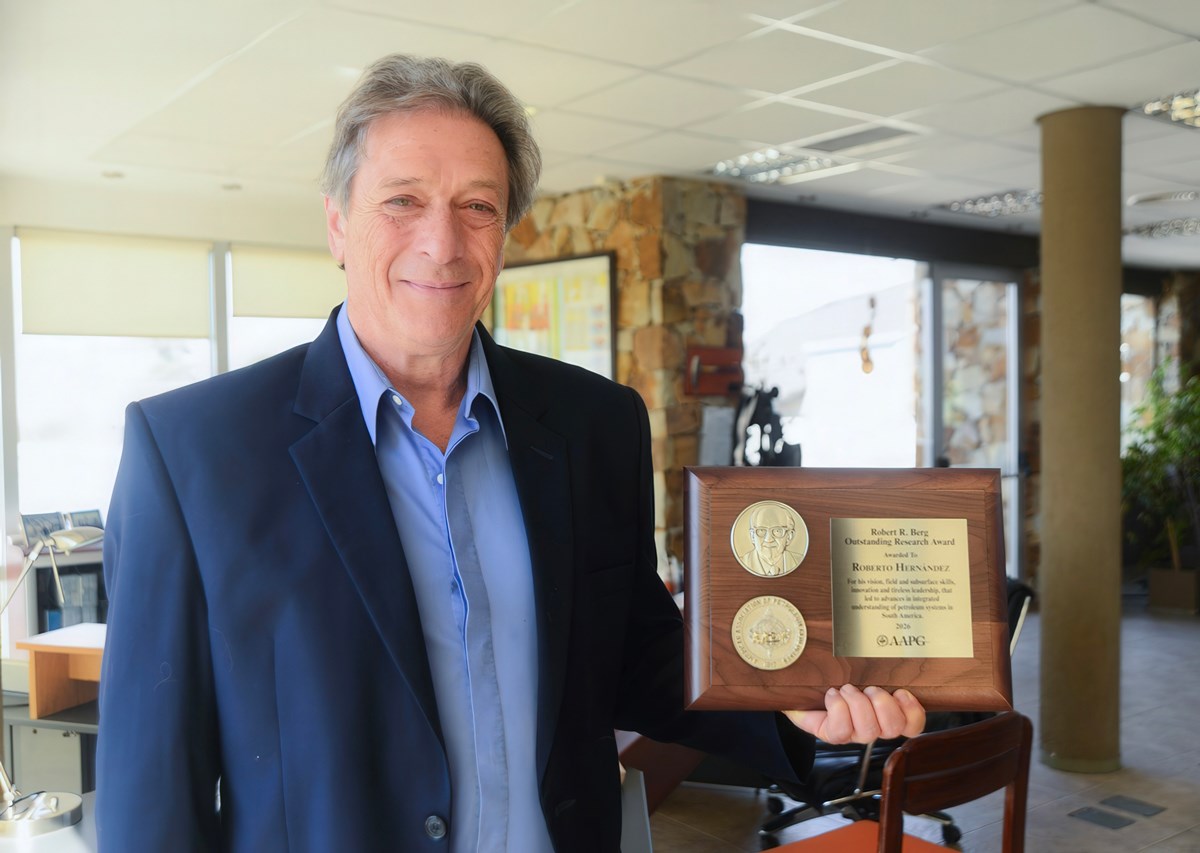 Absolute Time and the Moments that Change Geology fig1.jpg